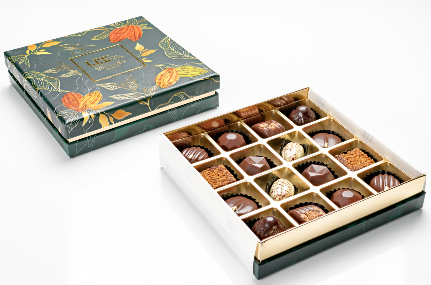 Richy Chocolate Box (Deep Emerald Green) —  علبة شوكولاتة ريتشي خضر زمردي داكن