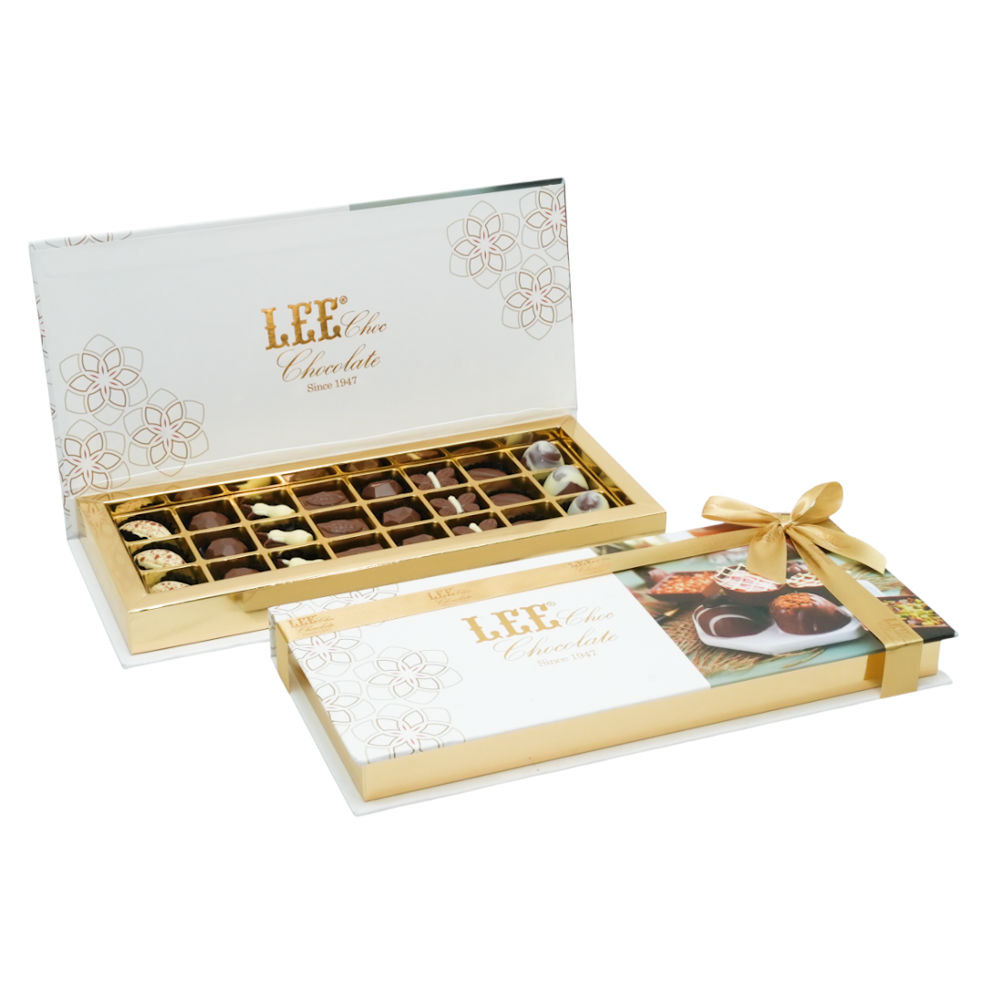 Assorted Fresh Chocolate Box (White and Gold )— علبة شوكولاتة طازجة مشكلة