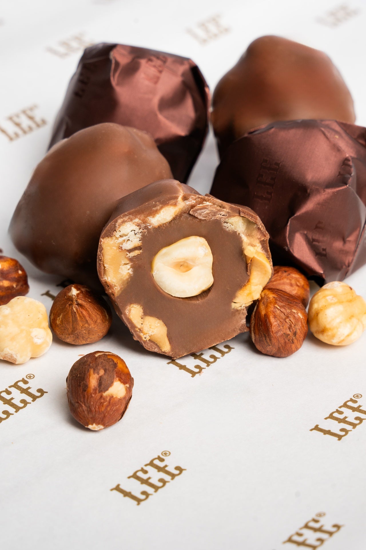 Hazelnut Stone — ستون البندق